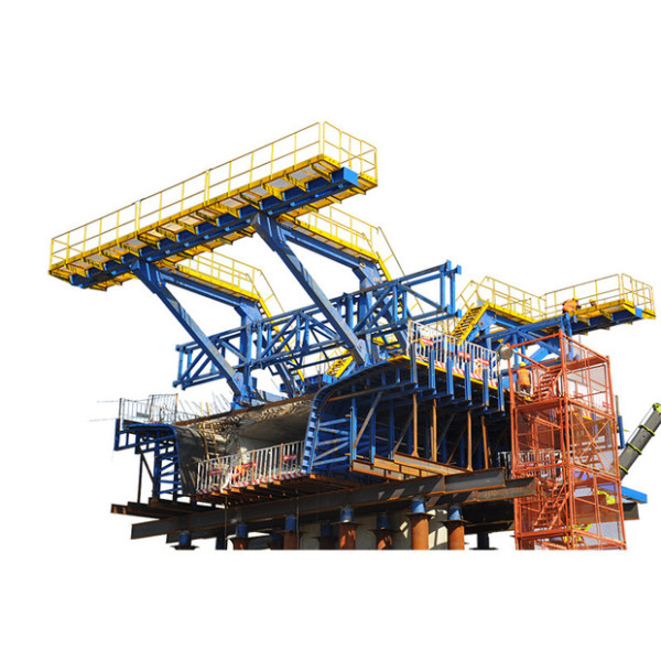 Cantilever Form Traveller